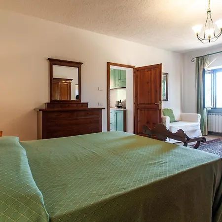 Holiday home Santapollinare Valfabbrica