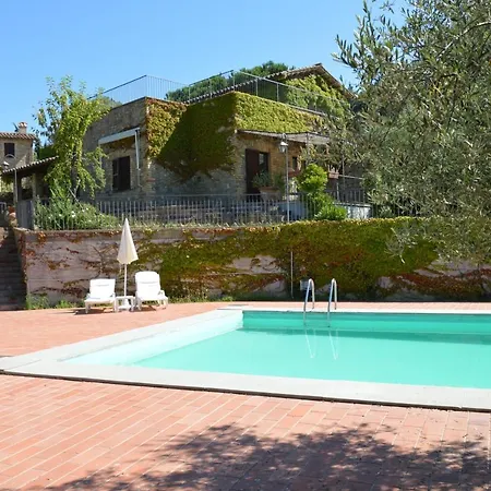 Santapollinare Holiday home *